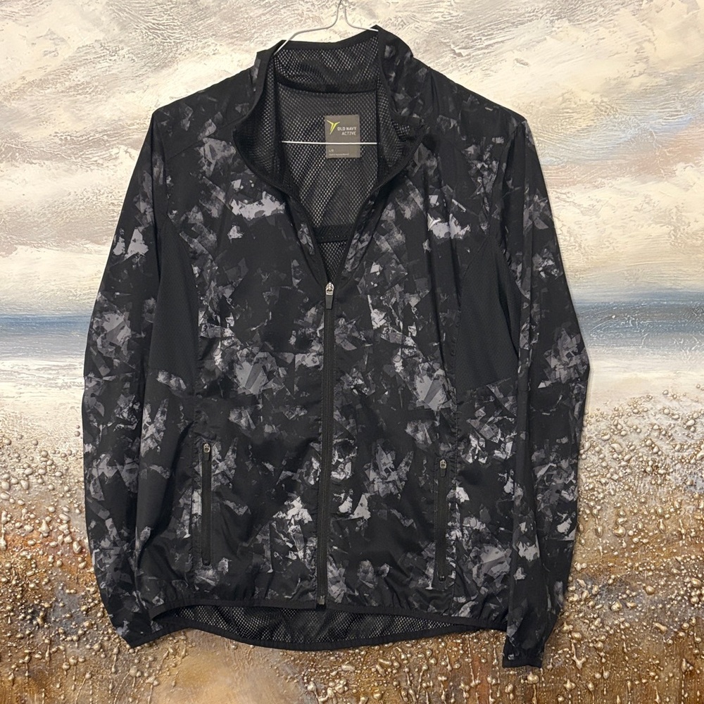 Old Navy Abstract Black and Gray Windbreaker